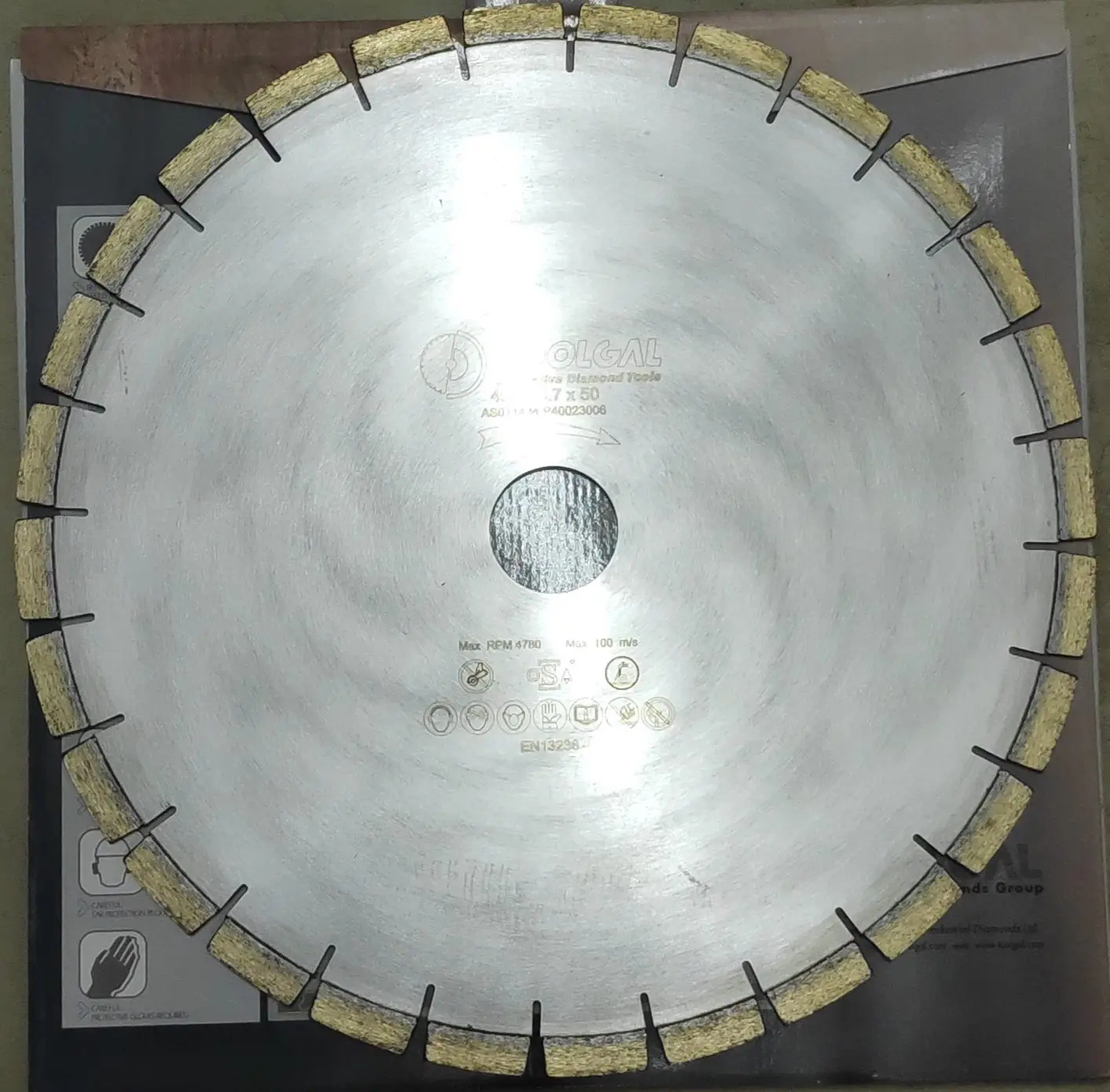 TOLGAL-מסור יהלום לחיתוך גרניט ואבן קיסר