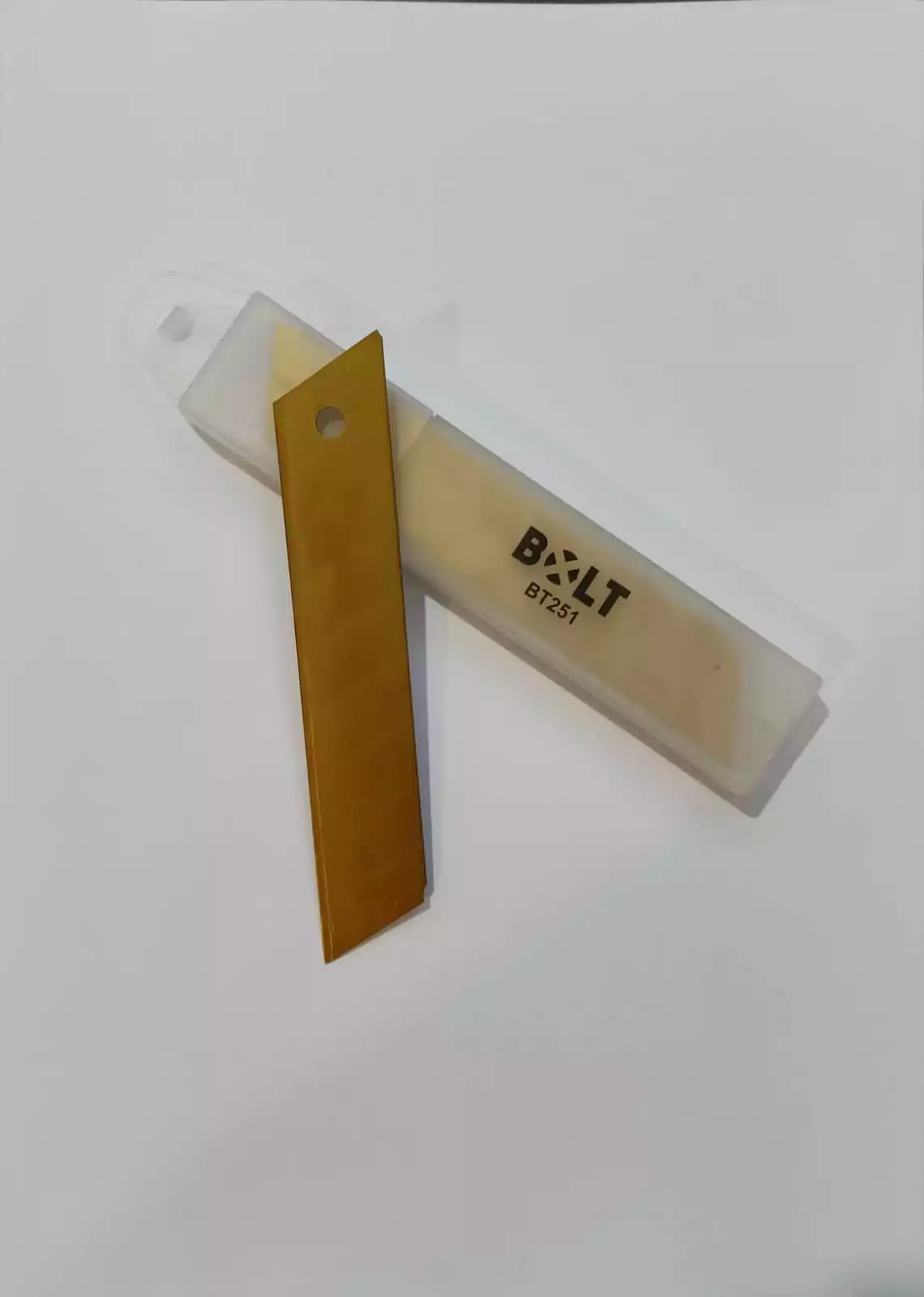 להבים טיטניום איכותיים 25 מ"מ רב שימושיים